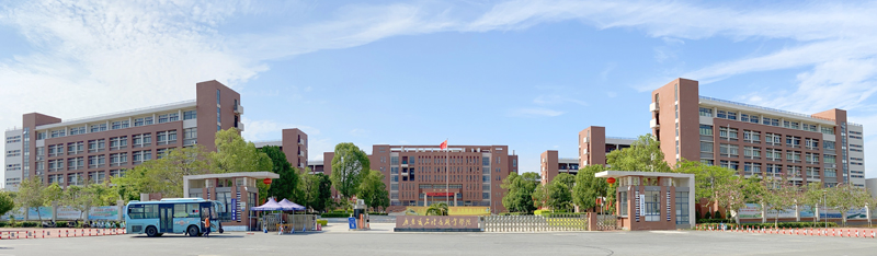 正门全景.jpg