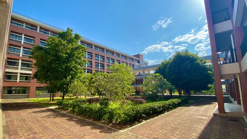 教学楼2.jpg