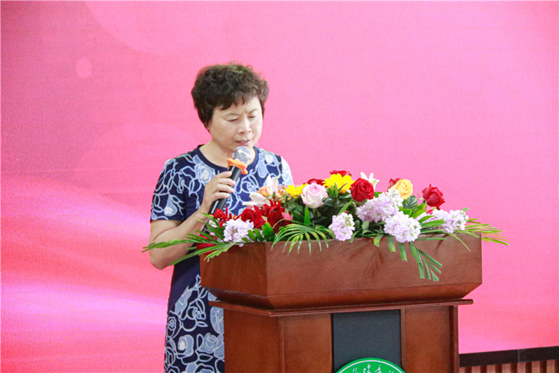 学院党委副书记、院长梁德萍致辞.jpg