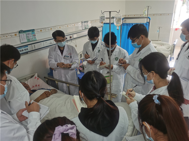 1临床病例问诊_副本.jpg