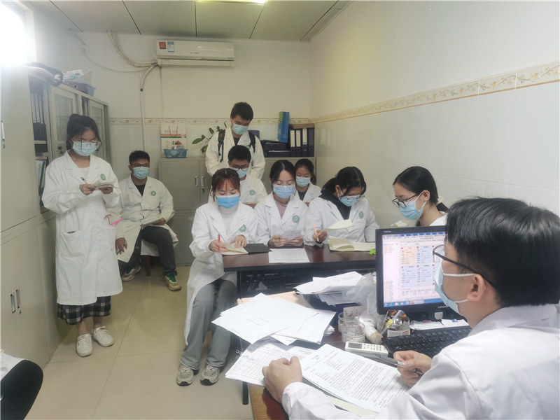 4临床病例讨论_副本.jpg