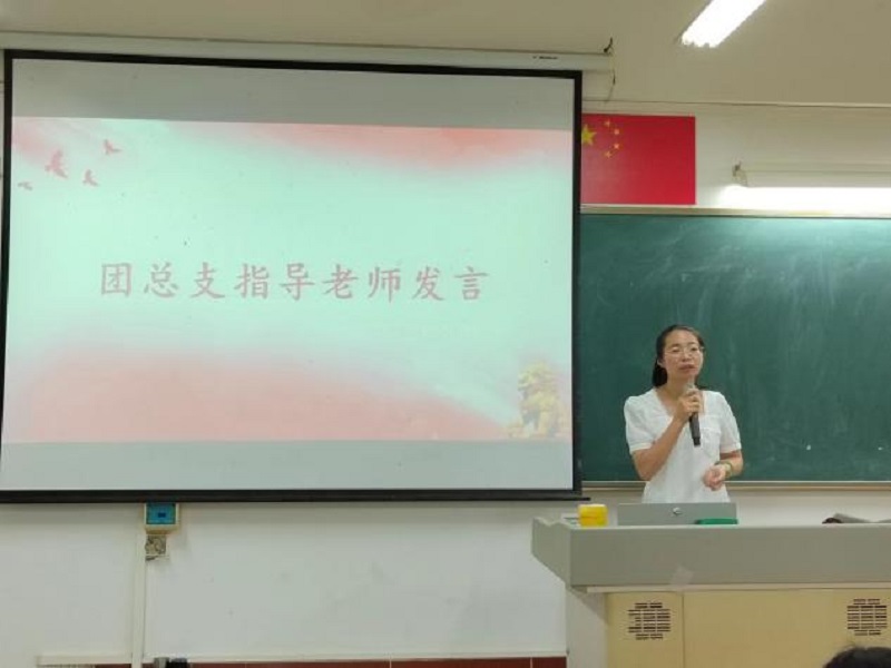 陈咏嫦老师工作报告1.jpg