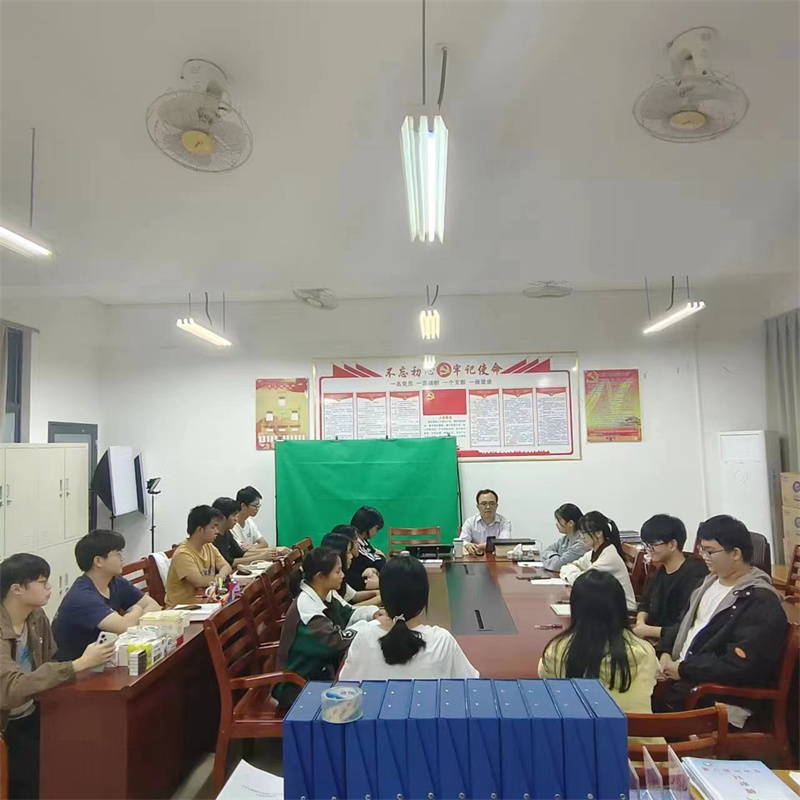 魏晓波.jpg