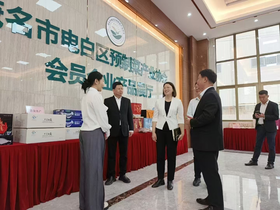 1744166828453739.jpg 参观.jpg