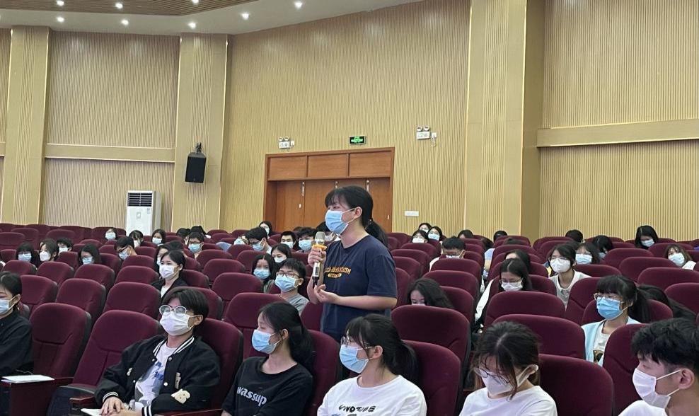 1647479451200933.jpg 学委会议4.jpg